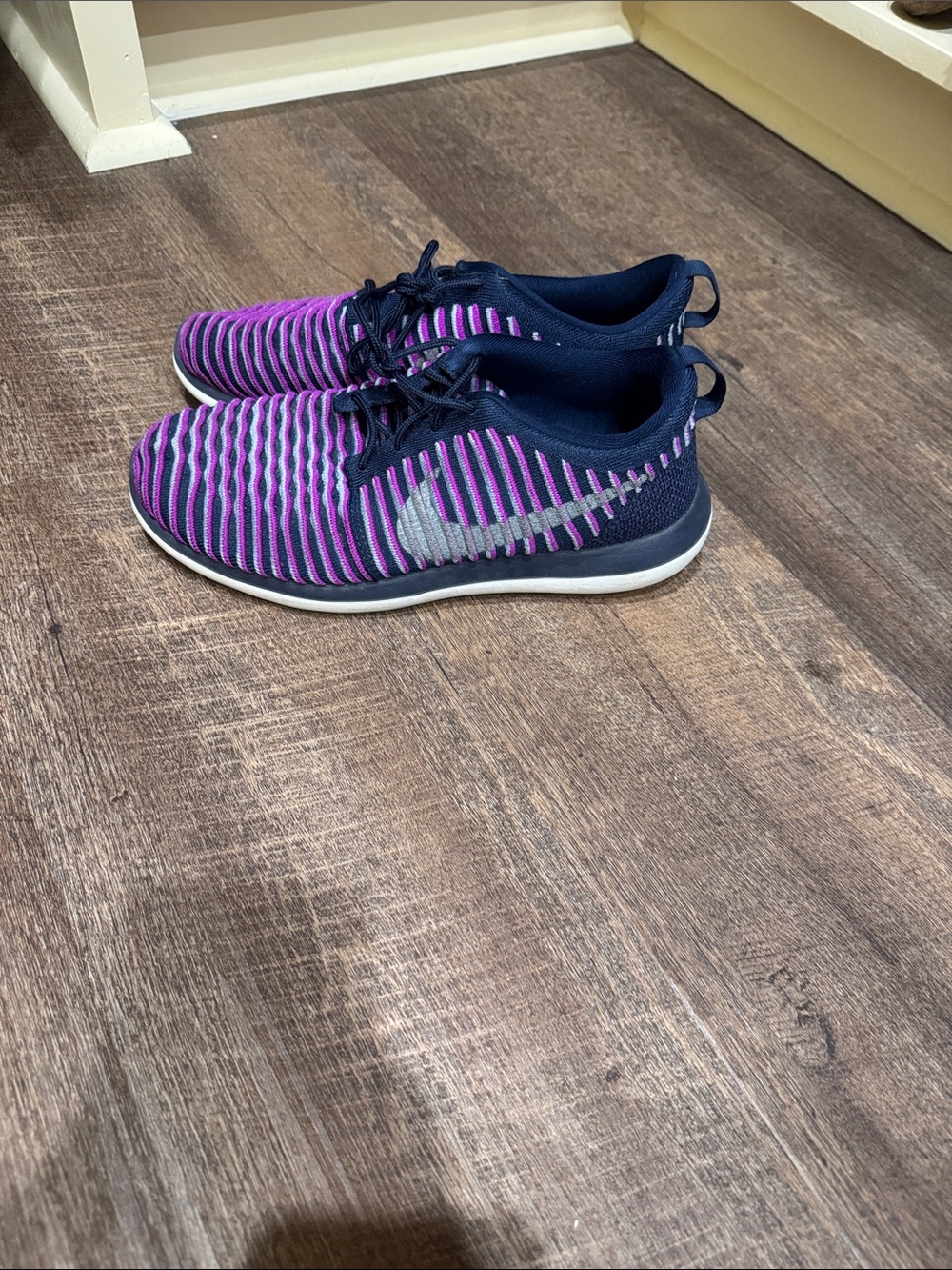 Nike Women's Navy and Purple Knit Sneakers